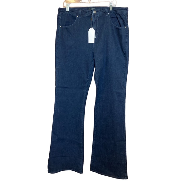Universal Standard Denim - NWT UNIVERSAL STANDARD Flare Sava High Rise Jeans Dark Indigo Size 16